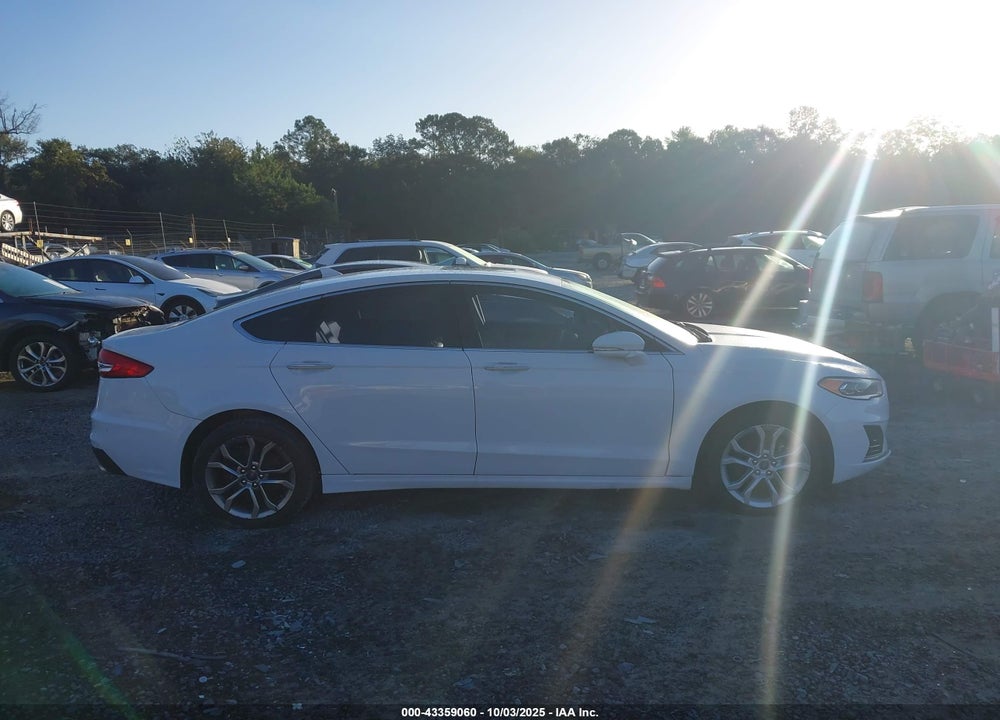 2019 FORD FUSION VIN: 3FA6P0CD2KR140516