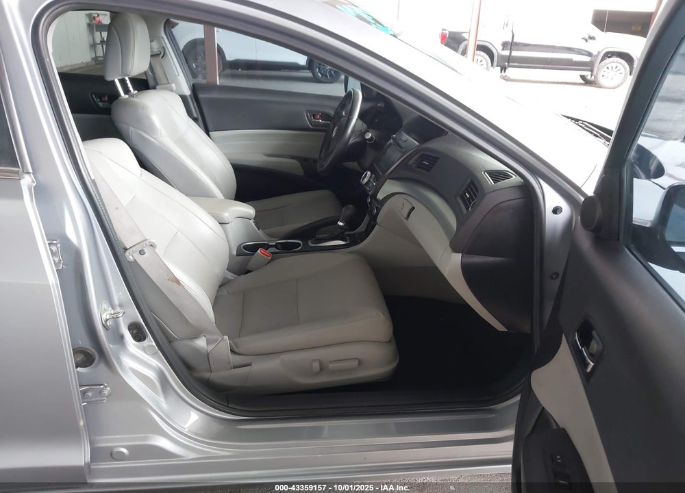 2017 ACURA ILX VIN: 19UDE2F74HA000853