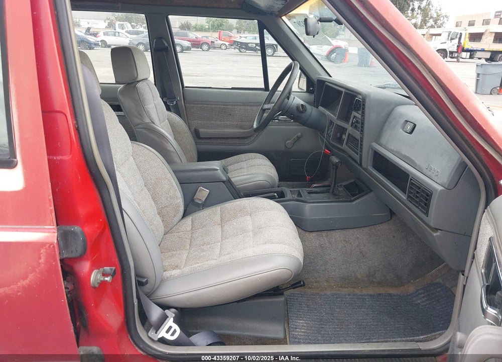 1991 JEEP CHEROKEE LAREDO VIN: 1J4FJ58S3ML559759
