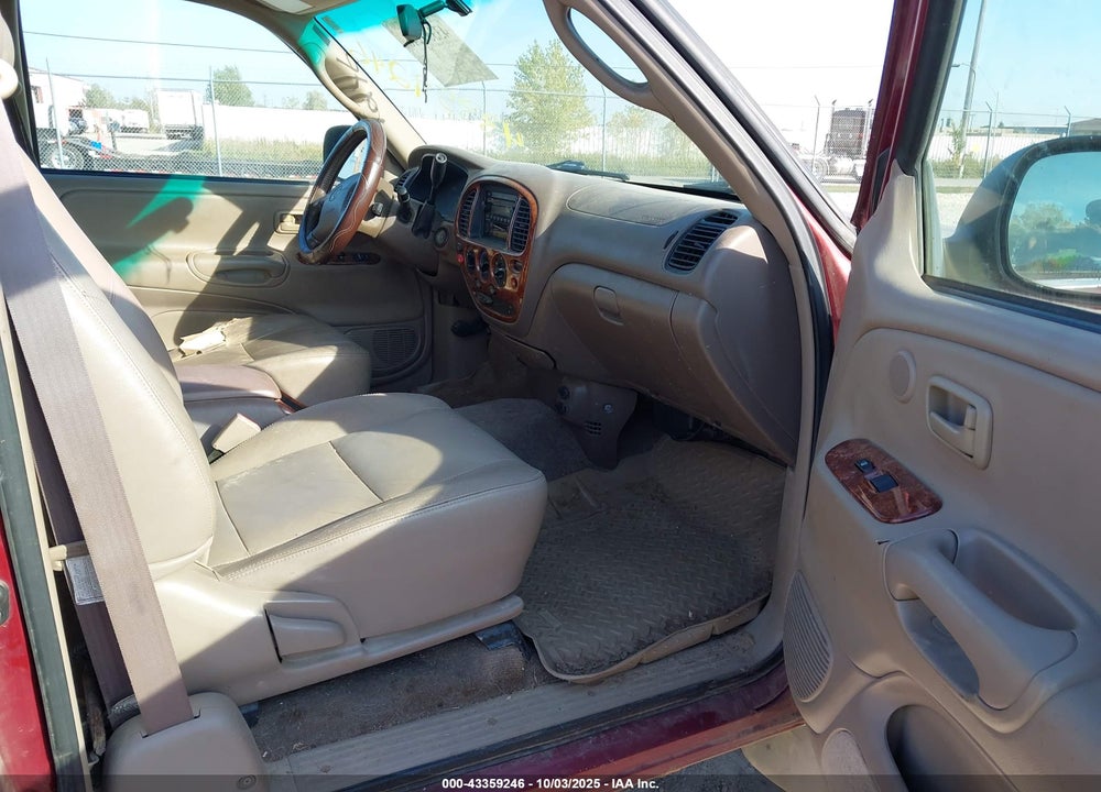 2000 TOYOTA TUNDRA LTD V8 VIN: 5TBBT4818YS108680