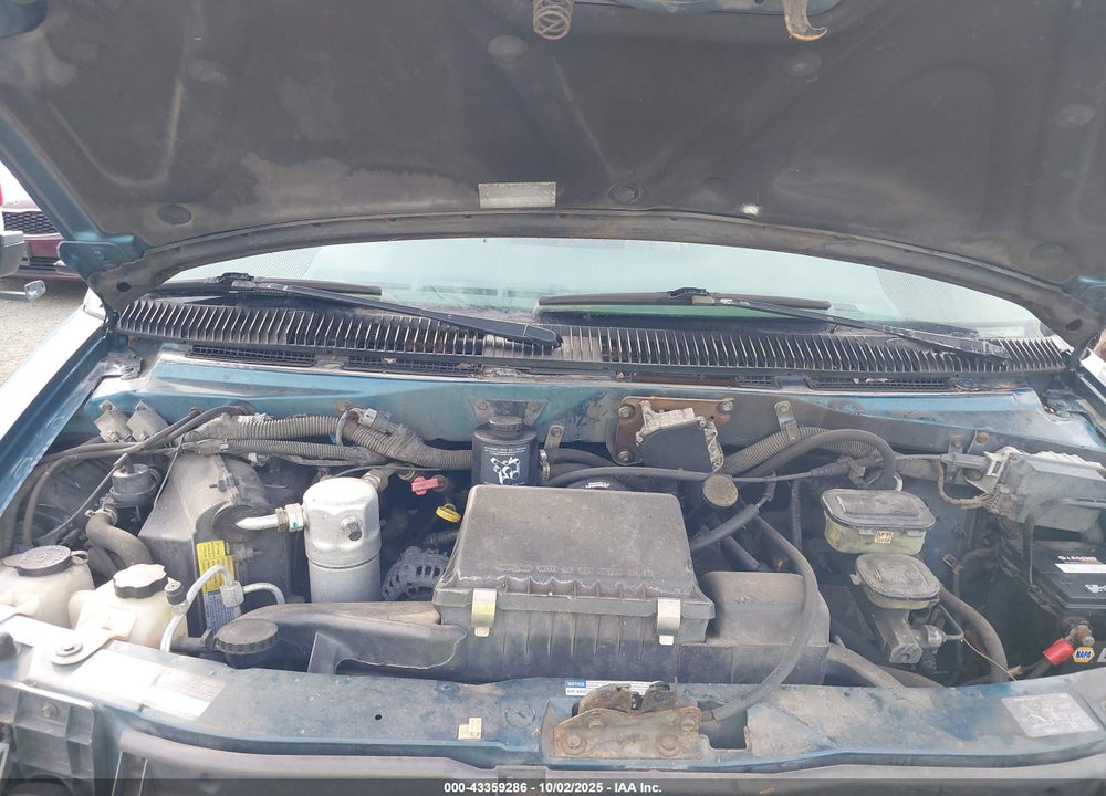 1995 CHEVROLET ASTRO VIN: 1GNEL19W7SB273039