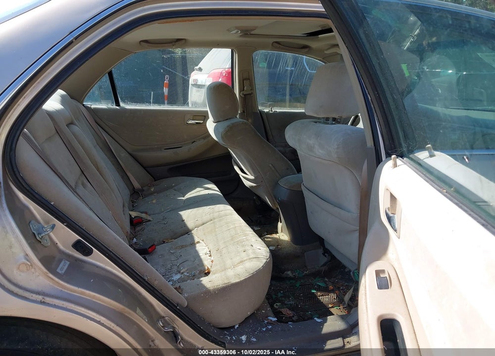 2001 HONDA ACCORD 2.3 EX VIN: 1HGCG56671A012709