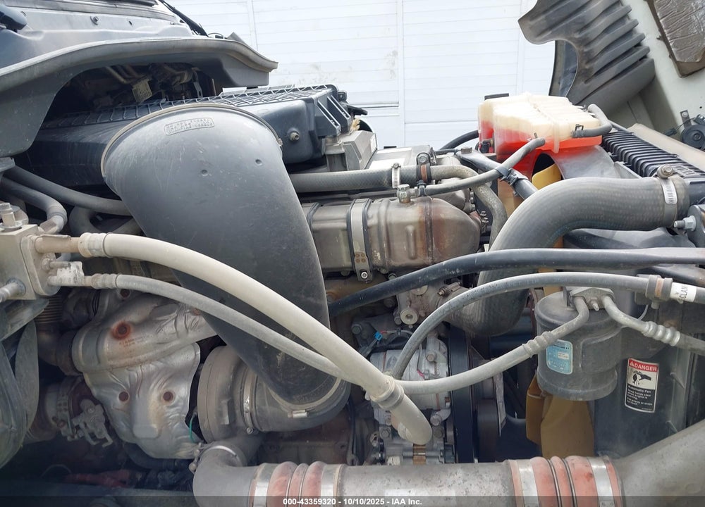 2019 FREIGHTLINER CASCADIA 125 VIN: 3AKJGLDRXKSKL6938