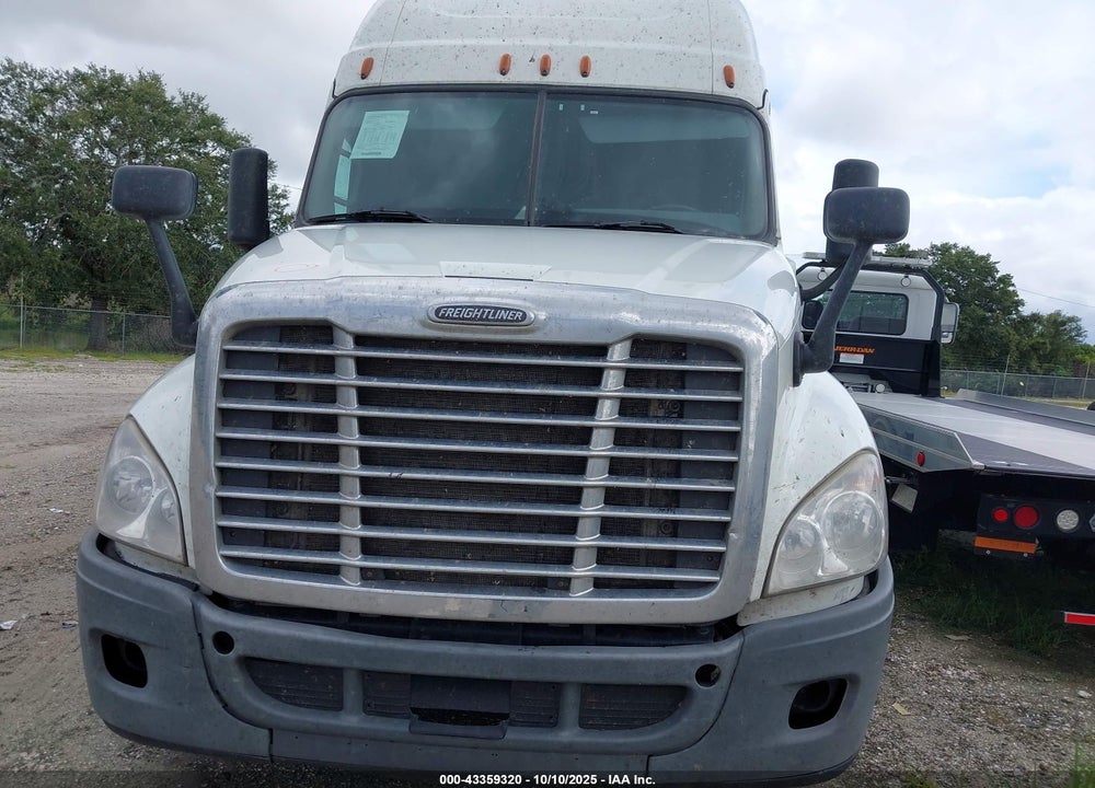 2019 FREIGHTLINER CASCADIA 125 VIN: 3AKJGLDRXKSKL6938
