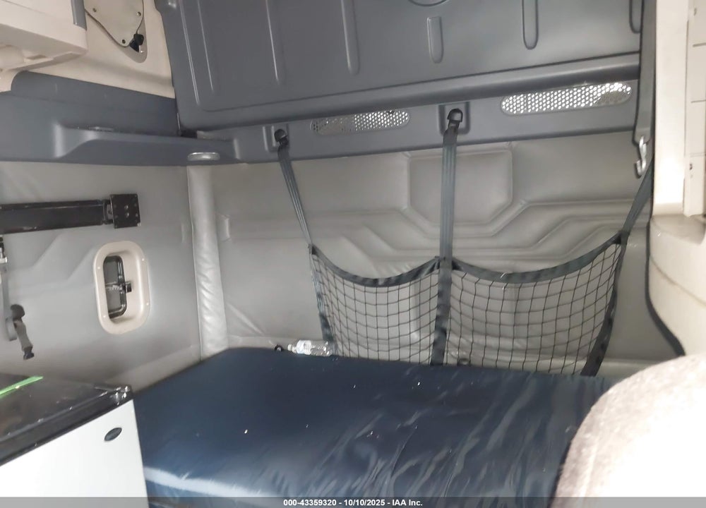 2019 FREIGHTLINER CASCADIA 125 VIN: 3AKJGLDRXKSKL6938