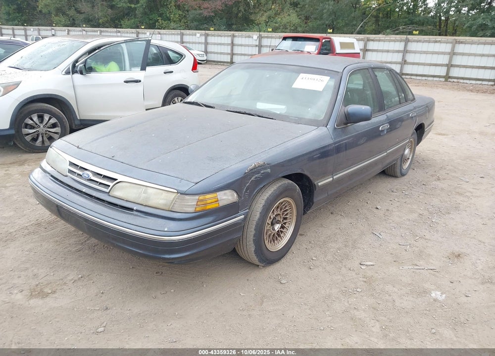 1997 FORD CROWN VICTORIA LX VIN: 2FALP74W1VX177655