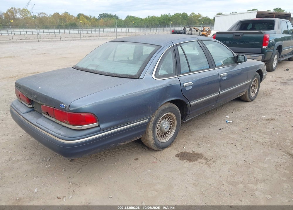 1997 FORD CROWN VICTORIA LX VIN: 2FALP74W1VX177655