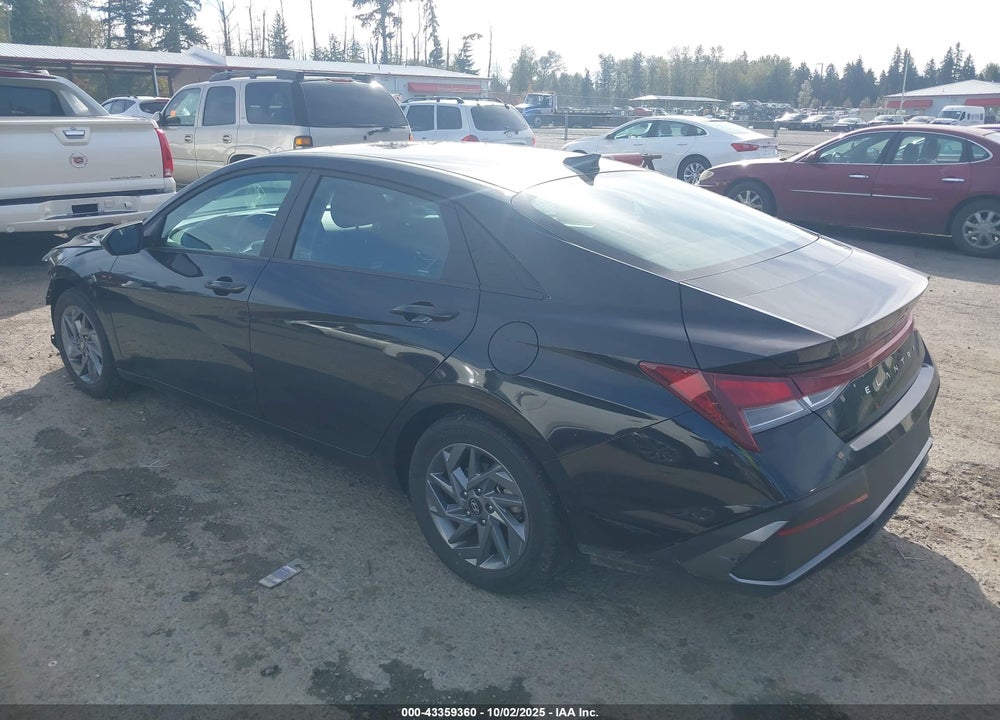 2024 HYUNDAI ELANTRA SEL VIN: KMHLM4DG7RU822814