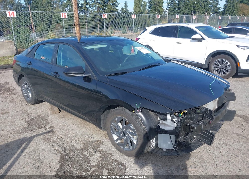 2024 HYUNDAI ELANTRA SEL VIN: KMHLM4DG7RU822814