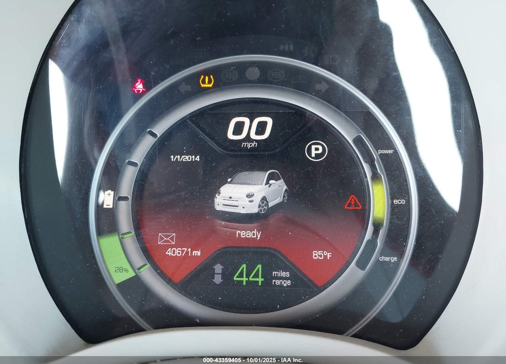 2015 FIAT 500E VIN: 3C3CFFGE2FT570243