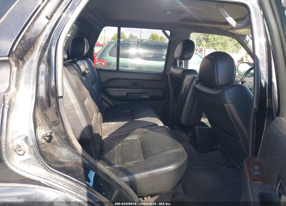 2002 NISSAN PATHFINDER LE VIN: JN8DR09X82W663635