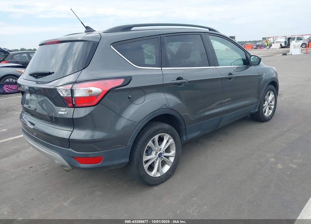 2018 FORD ESCAPE VIN: 1FMCU9GDXJUB62304