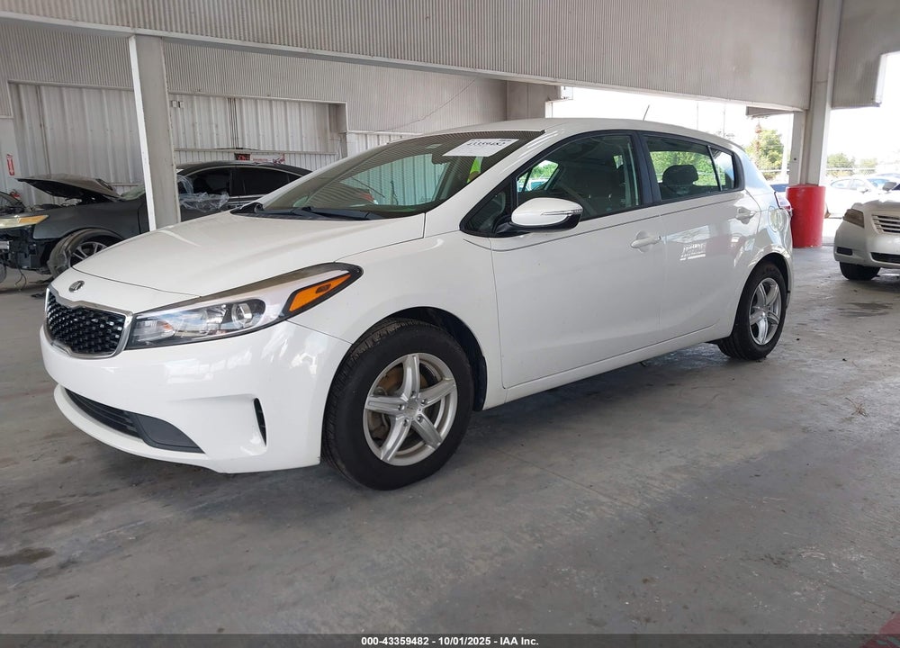 2017 KIA FORTE LX VIN: KNAFK5A87H5702821