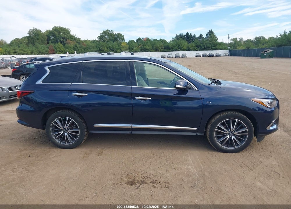 2017 INFINITI QX60 VIN: 5N1DL0MM7HC504329