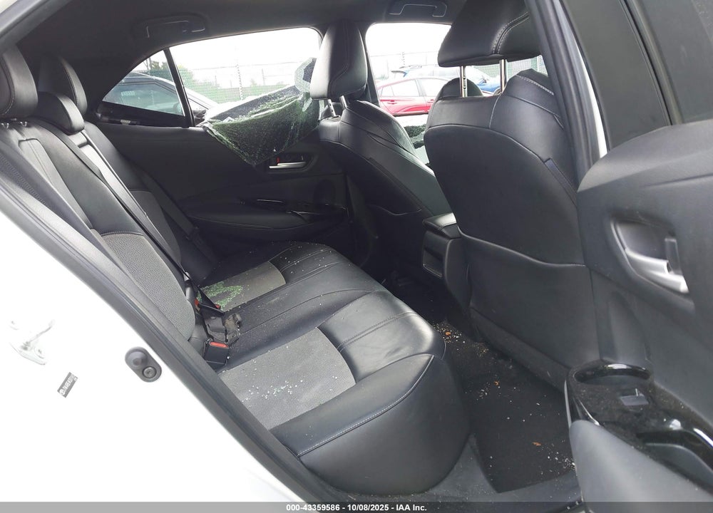 2019 TOYOTA COROLLA XSE VIN: JTNK4RBE4K3011610