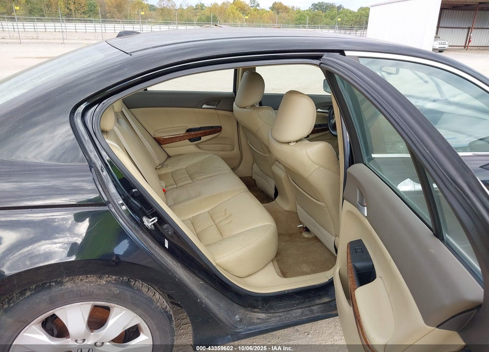2009 HONDA ACCORD VIN: 1HGCP36839A008688