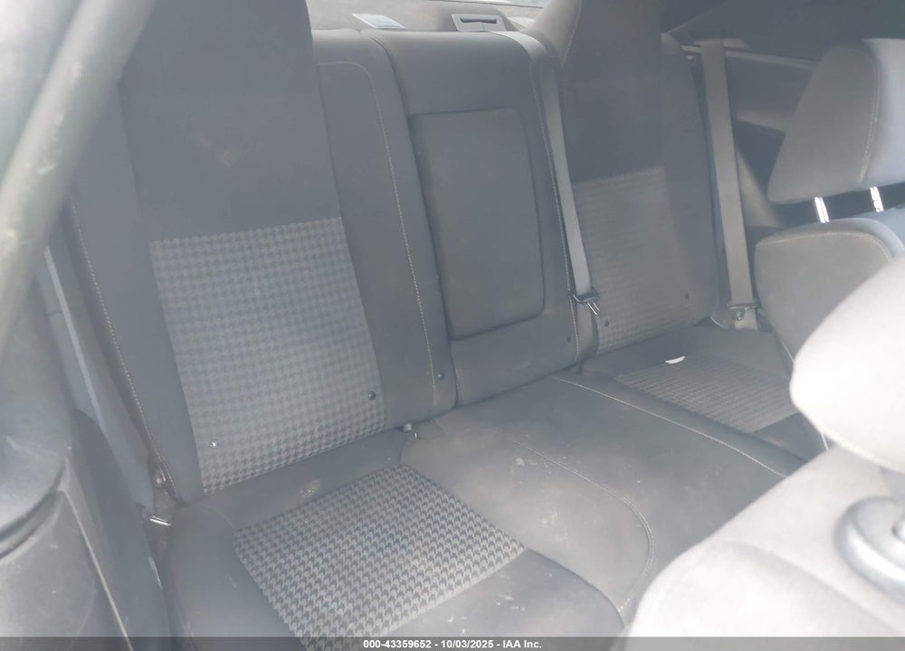 2019 DODGE CHALLENGER VIN: 2C3CDZBT4KH659621