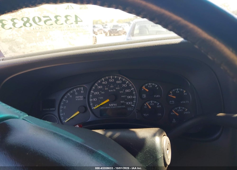 2002 CHEVROLET AVALANCHE 1500 VIN: 3GNEK13T82G152545