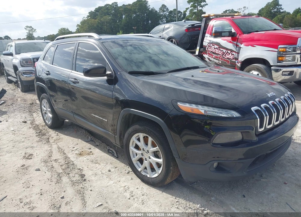 2018 JEEP CHEROKEE LATITUDE FWD VIN: 1C4PJLCB4JD595102