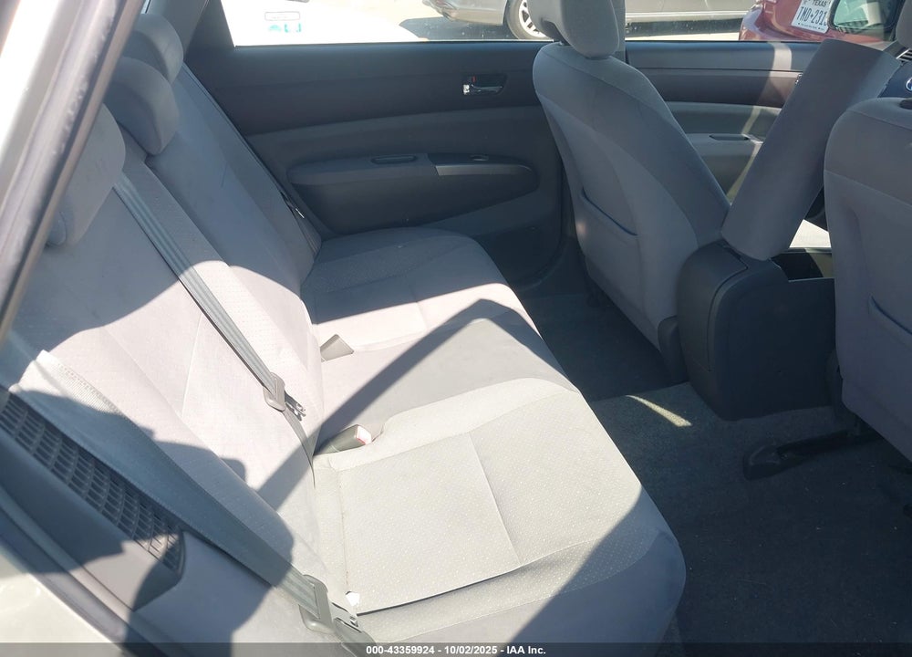 2005 TOYOTA PRIUS VIN: JTDKB20U153064300