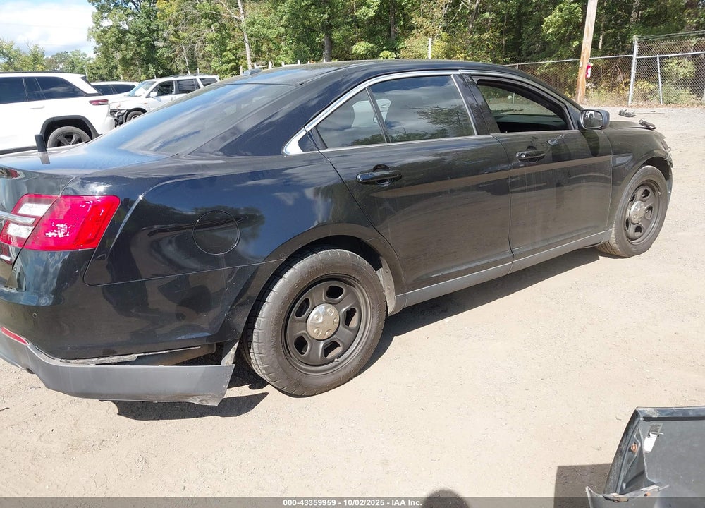 2016 FORD POLICE INTERCEPTOR VIN: 1FAHP2MT0GG156495