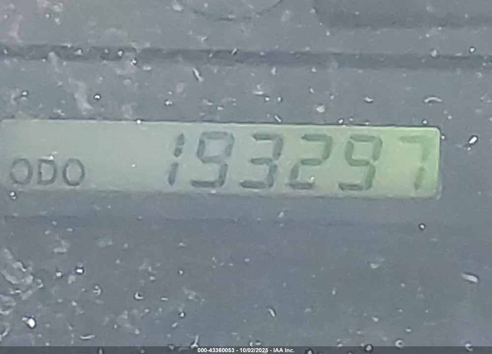 2004 TOYOTA CAMRY LE VIN: 4T1BE32K24U812615