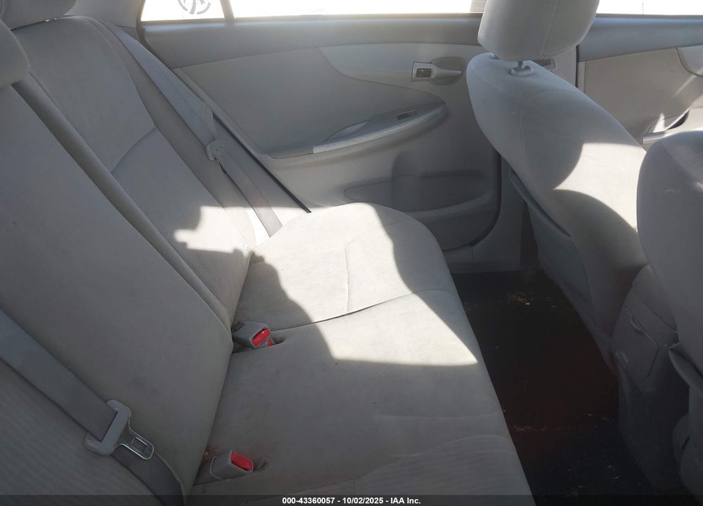 2010 TOYOTA COROLLA LE VIN: 2T1BU4EE8AC315774