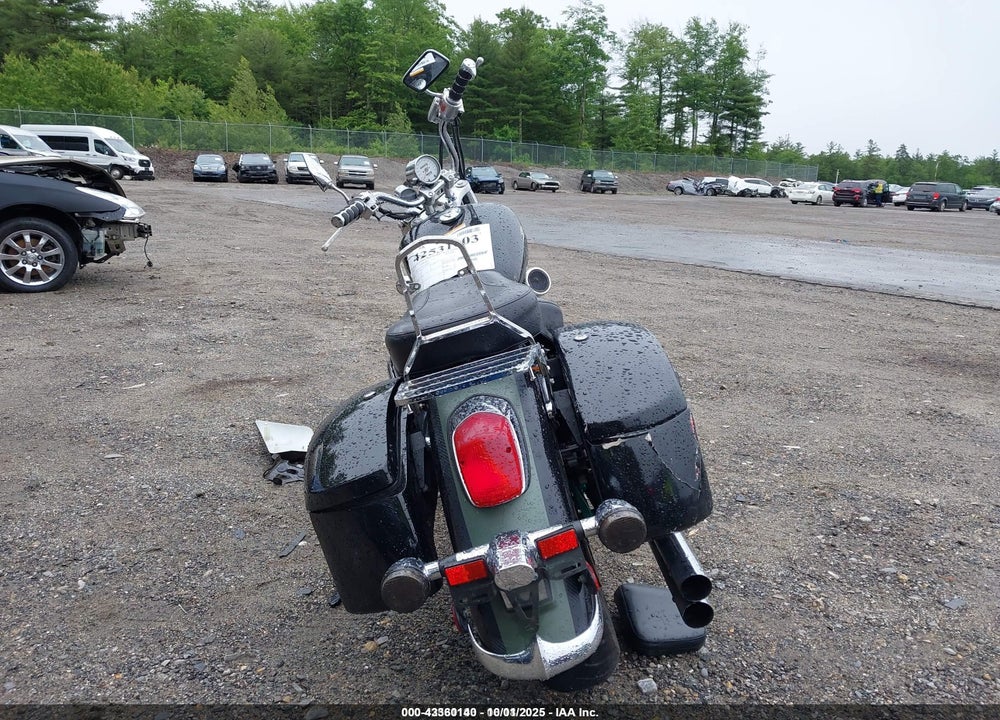 2003 HONDA VT1100 C2 VIN: 1HFSC430X3A300023