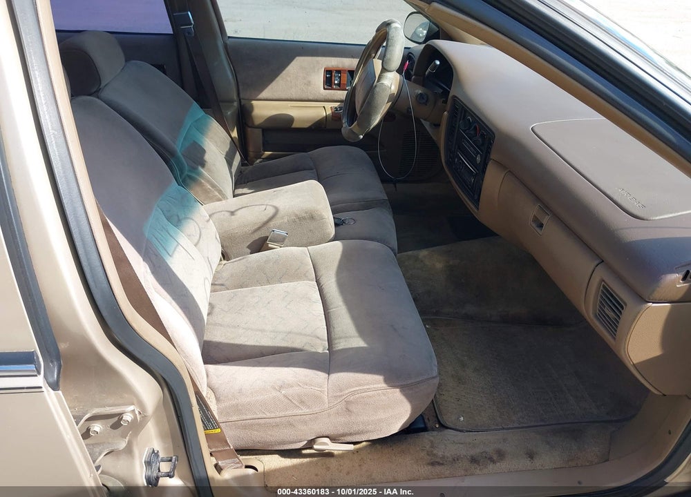 1995 CHEVROLET CAPRICE CLASSIC VIN: 1G1BL52W5SR190190