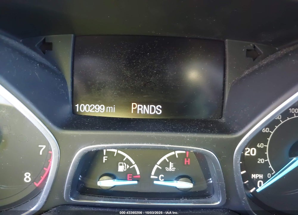 2017 FORD ESCAPE VIN: 1FMCU9JD5HUA87630