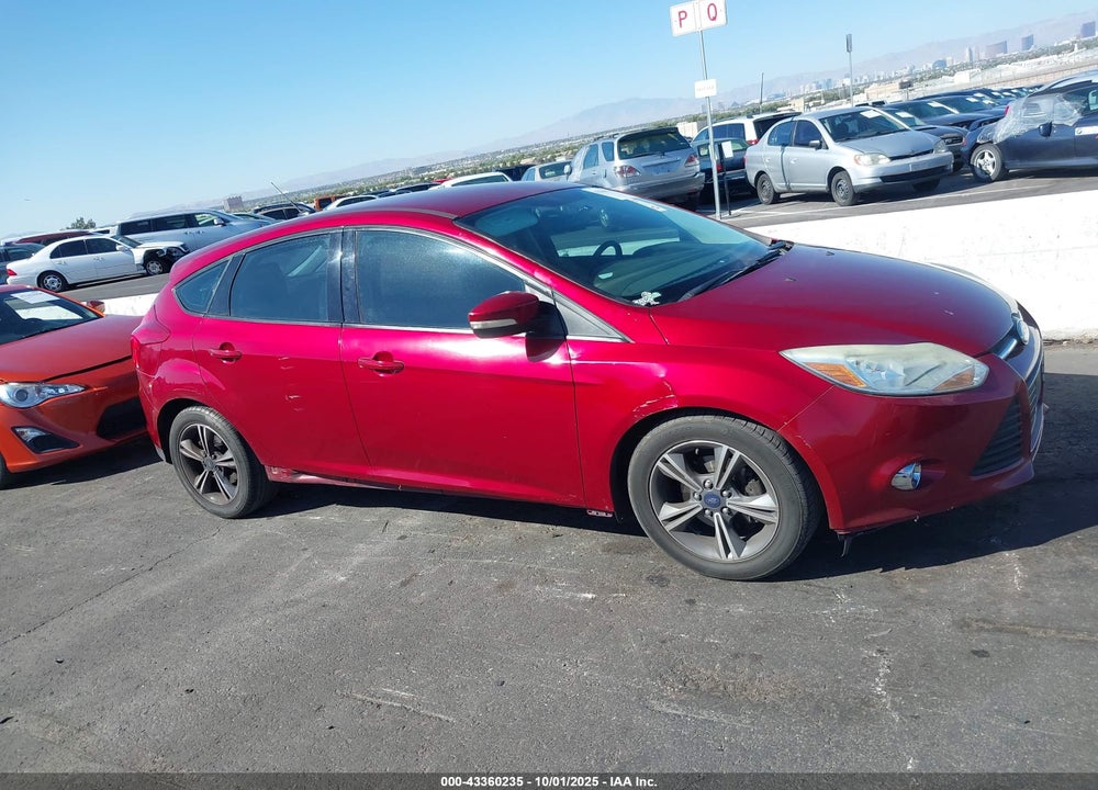 2014 FORD FOCUS VIN: 1FADP3K20EL271522