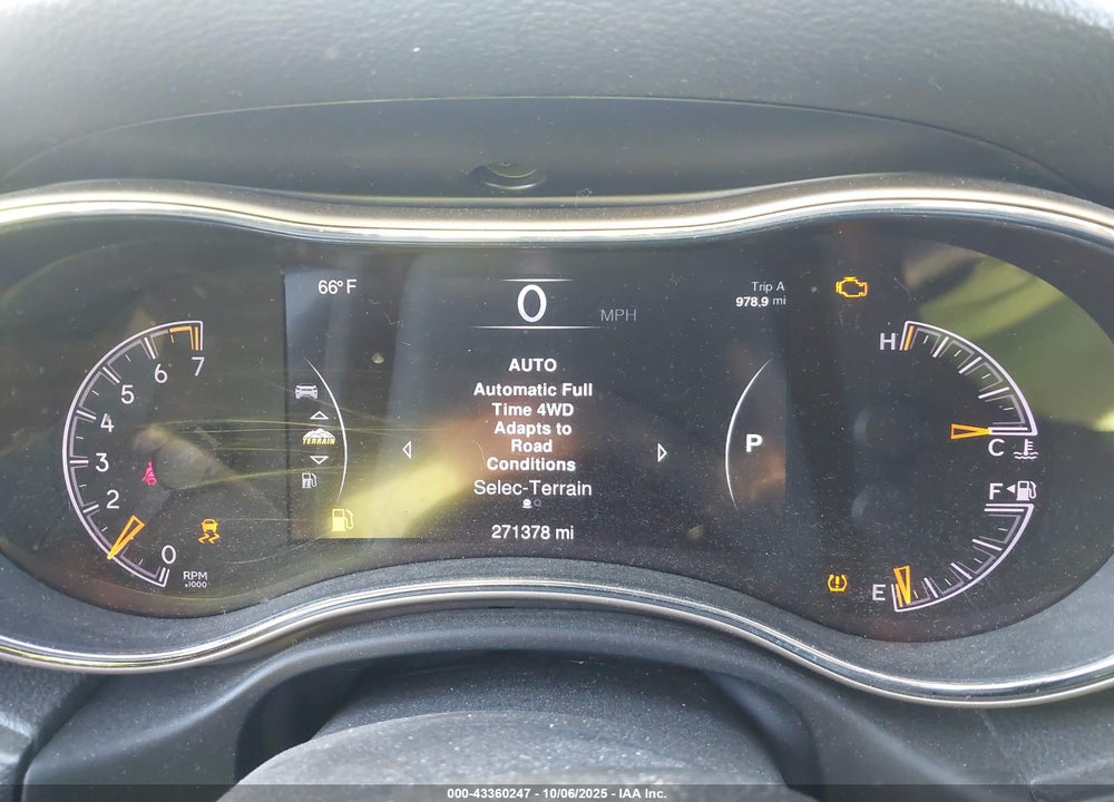 2014 JEEP GRAND CHEROKEE VIN: 1C4RJFBG9EC121164
