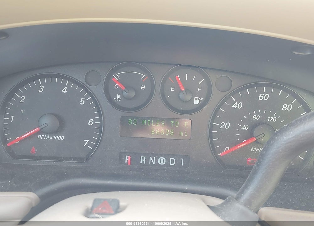 2004 FORD TAURUS SES VIN: 1FAFP55274A196098