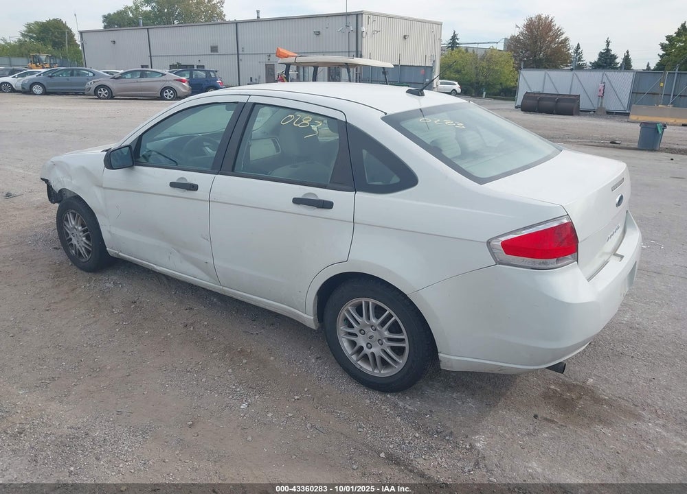 2011 FORD FOCUS SE VIN: 1FAHP3FN5BW129425