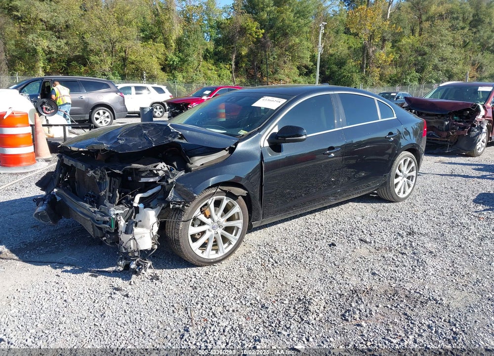 2017 VOLVO S60 INSCRIPTION T5 PLATINUM VIN: LYV402HM1HB126502