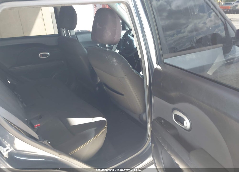 2015 KIA SOUL VIN: KNDJP3A51F7202535