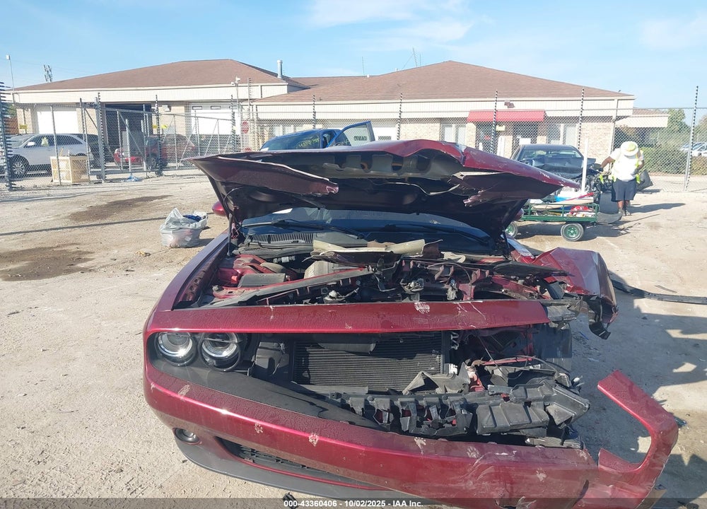 2018 DODGE CHALLENGER VIN: 2C3CDZBT8JH128503