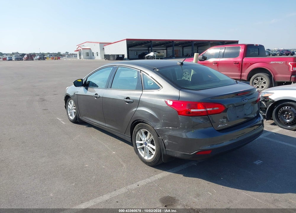 2016 FORD FOCUS SE VIN: 1FADP3F27GL261857