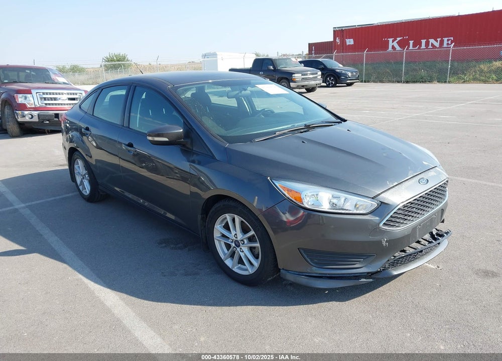 2016 FORD FOCUS SE VIN: 1FADP3F27GL261857