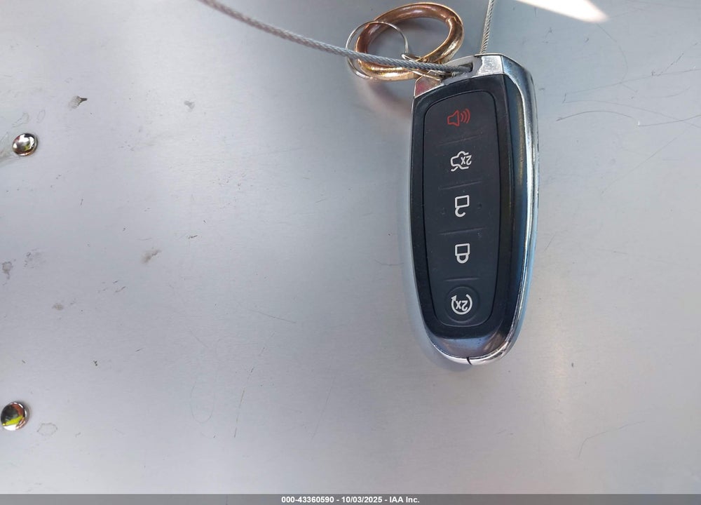 2017 FORD ESCAPE TITANIUM VIN: 1FMCU9JDXHUD17520
