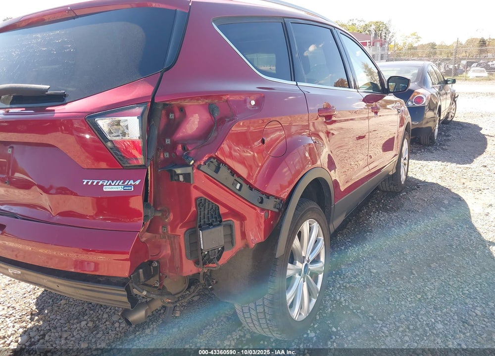 2017 FORD ESCAPE TITANIUM VIN: 1FMCU9JDXHUD17520
