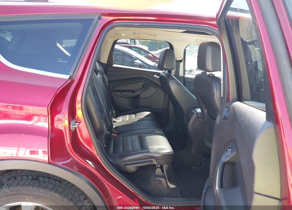 2017 FORD ESCAPE TITANIUM VIN: 1FMCU9JDXHUD17520