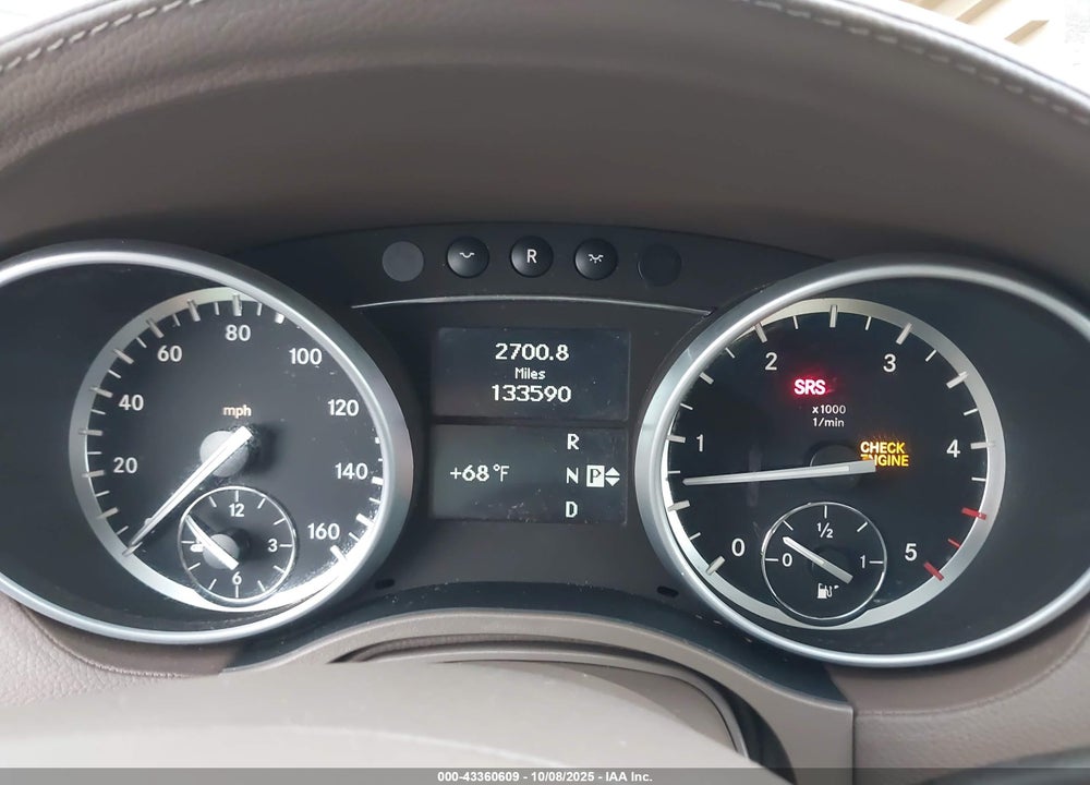2011 MERCEDES-BENZ GL-CLASS VIN: 4JGBF2FE8BA639435