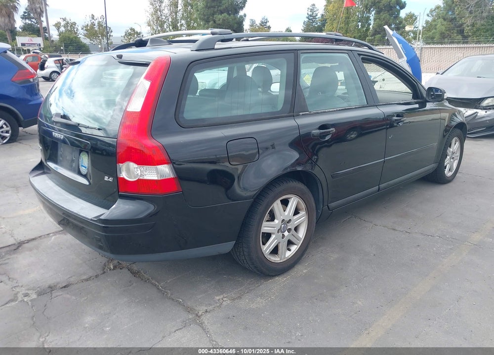 2007 VOLVO V50 VIN: YV1MW390972286489