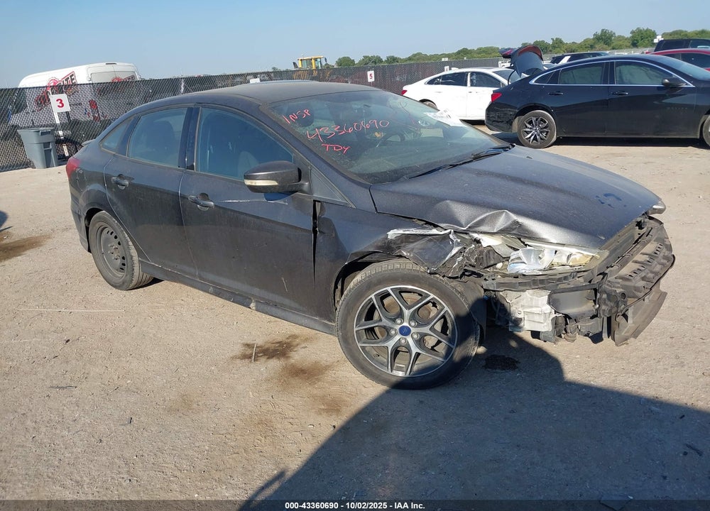 2015 FORD FOCUS SE VIN: 1FADP3F24FL273026