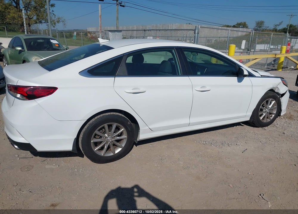 2019 HYUNDAI SONATA SE VIN: 5NPE24AF0KH745332