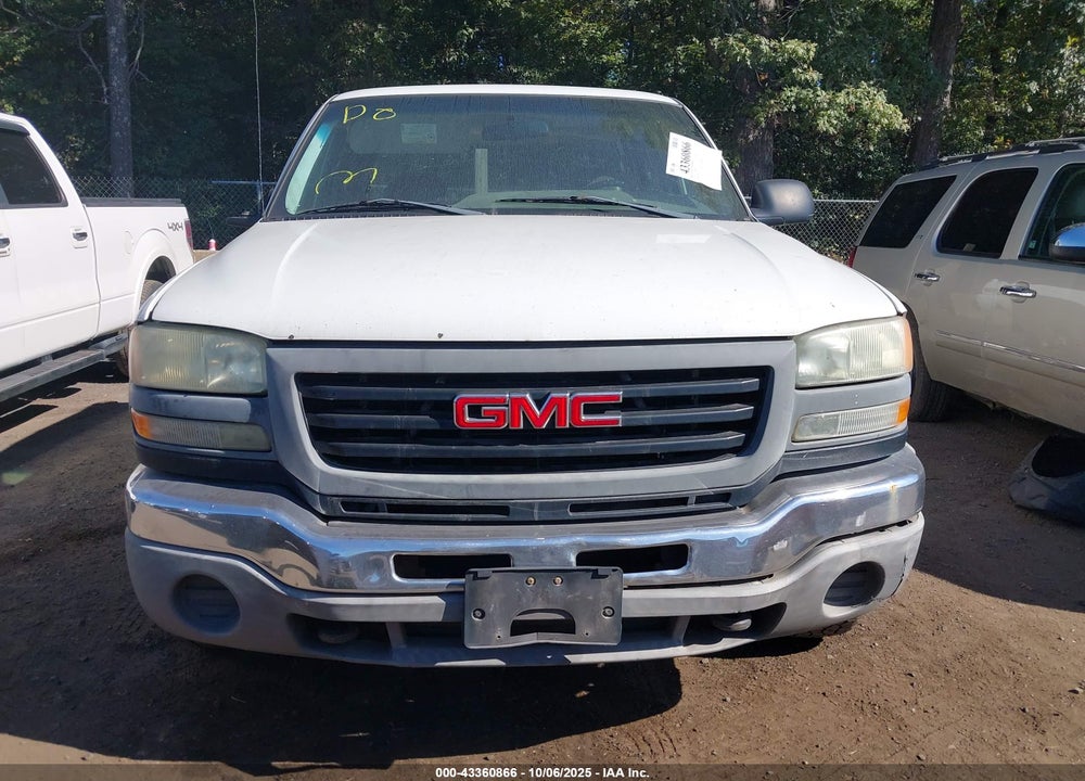 2004 GMC SIERRA 2500HD WORK TRUCK VIN: 1GTHK29264E252101