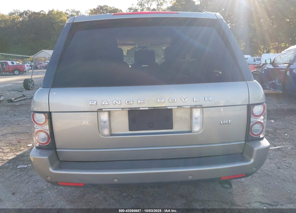 2012 LAND ROVER RANGE ROVER VIN: SALME1D46CA376490