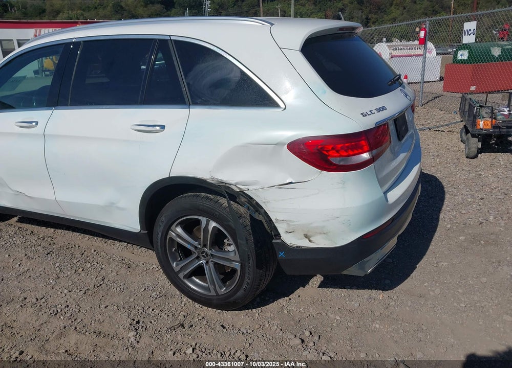 2019 MERCEDES-BENZ GLC CLASS VIN: WDC0G4KB1KV166139