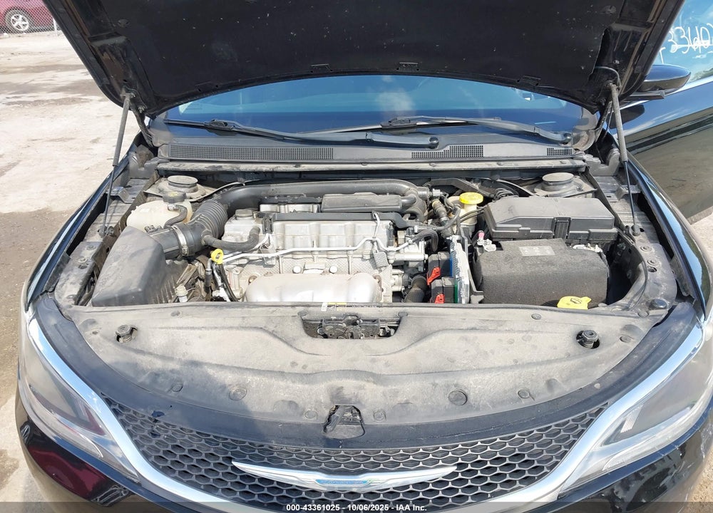 2016 CHRYSLER 200 TOURING VIN: 1C3CCCFB8GN194129
